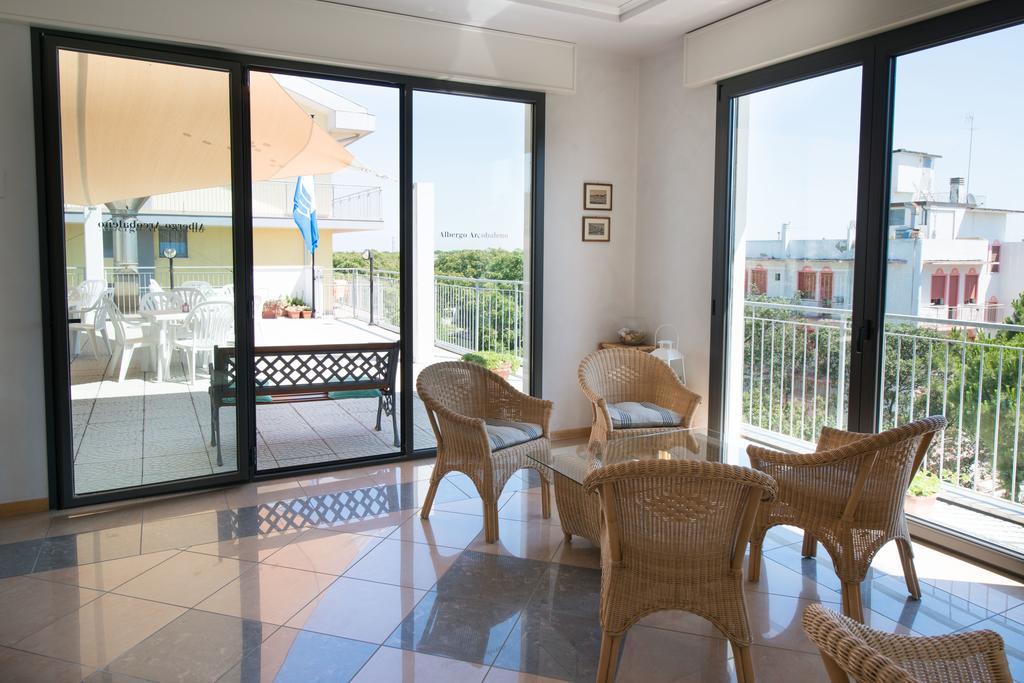 Albergo Arcobaleno Sottomarina Ngoại thất bức ảnh