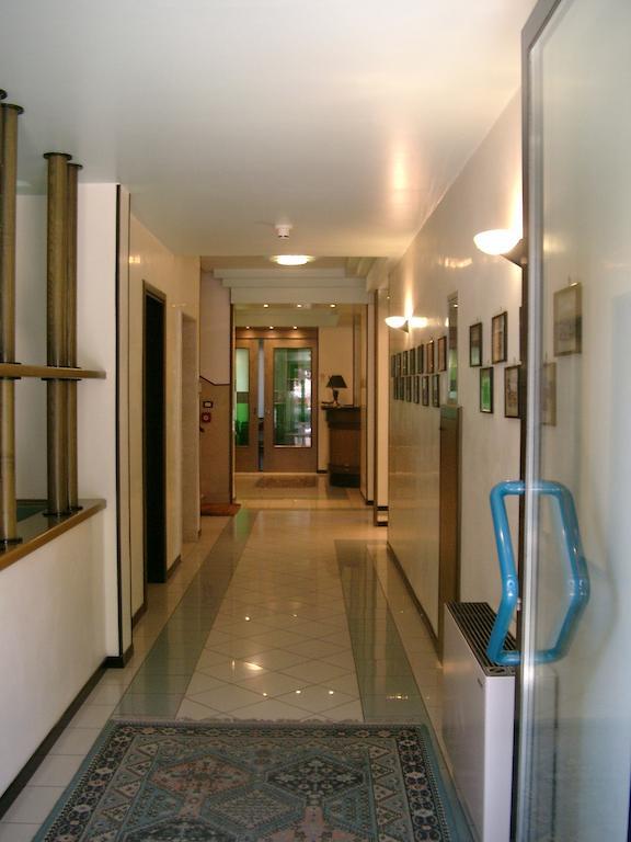 Albergo Arcobaleno Sottomarina Ngoại thất bức ảnh