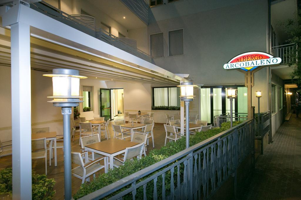 Albergo Arcobaleno Sottomarina Ngoại thất bức ảnh